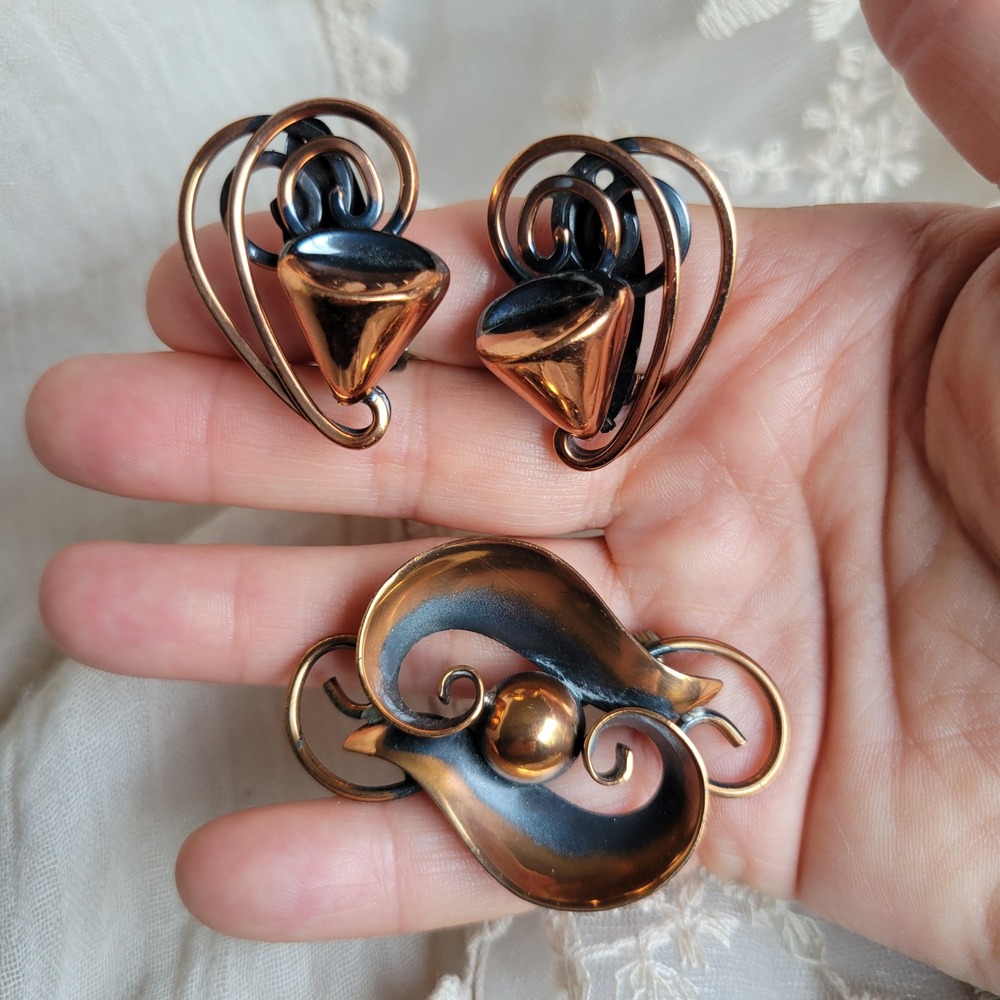 Vintage 1960s Copper Brooch Earrings Set MCM Atomic Mod Geometric - Picture 7 of 9